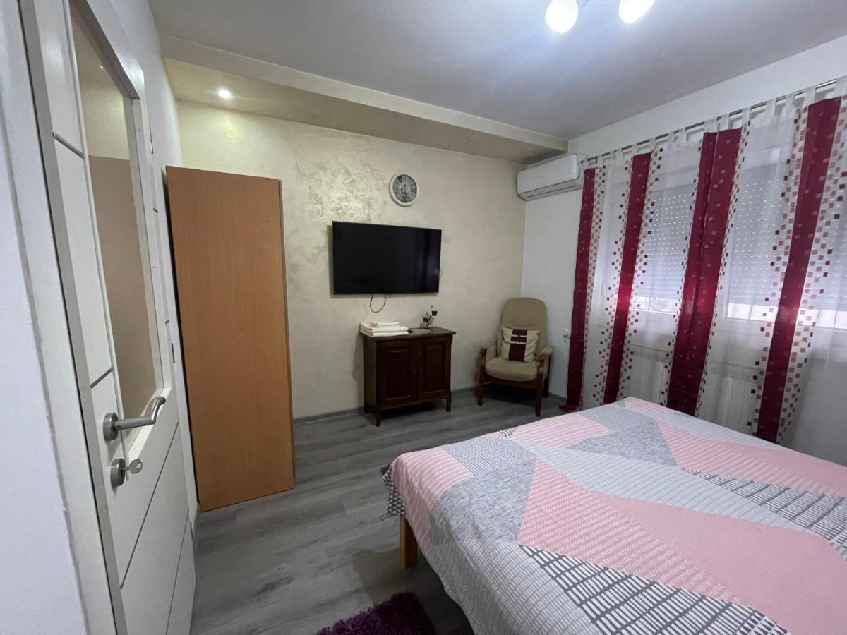 Apartmani Brod เซนิซา ภายนอก รูปภาพ