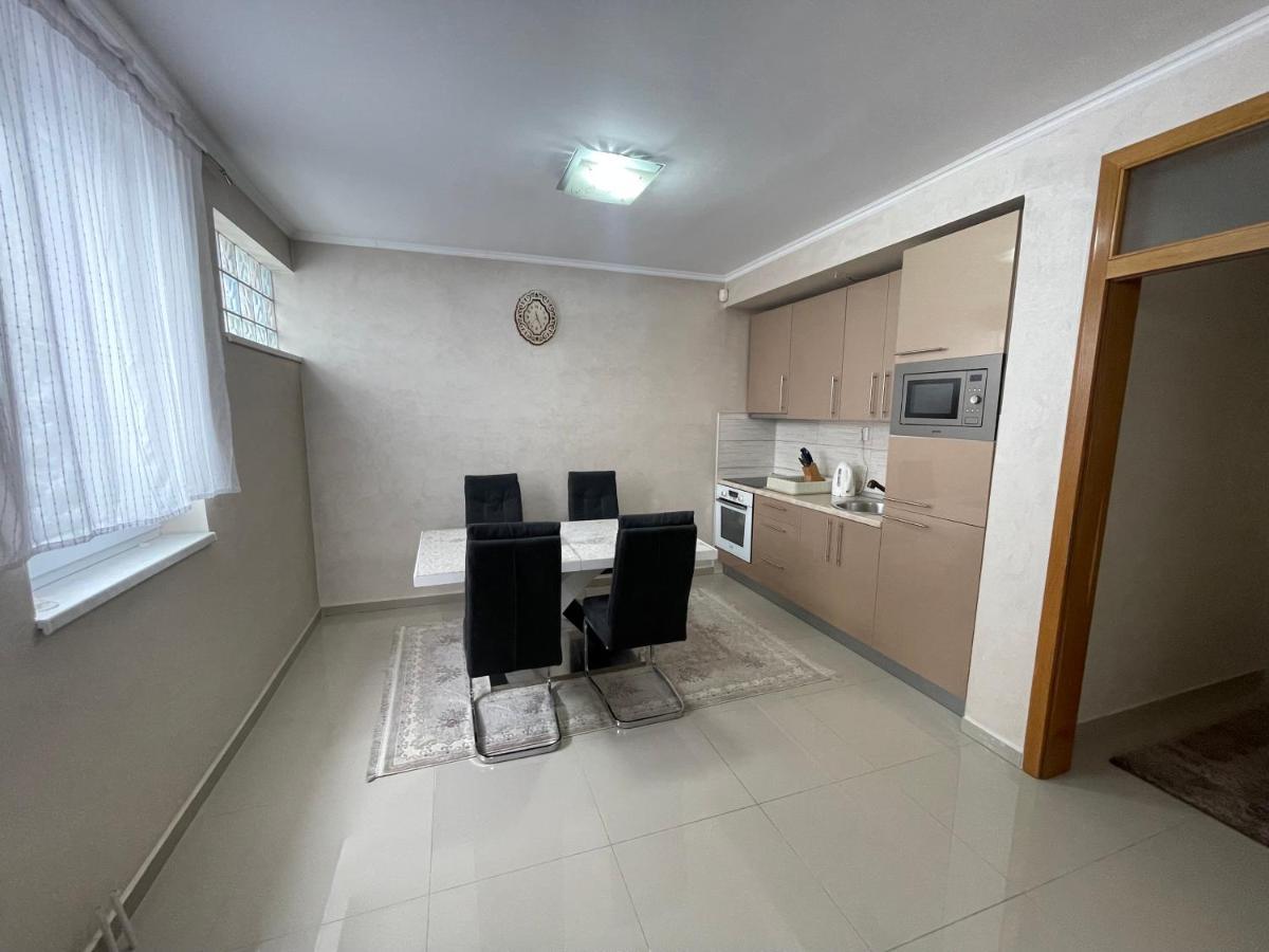Apartmani Brod เซนิซา ภายนอก รูปภาพ
